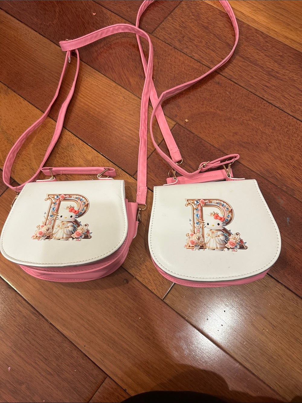 Girls R hello kitty bag